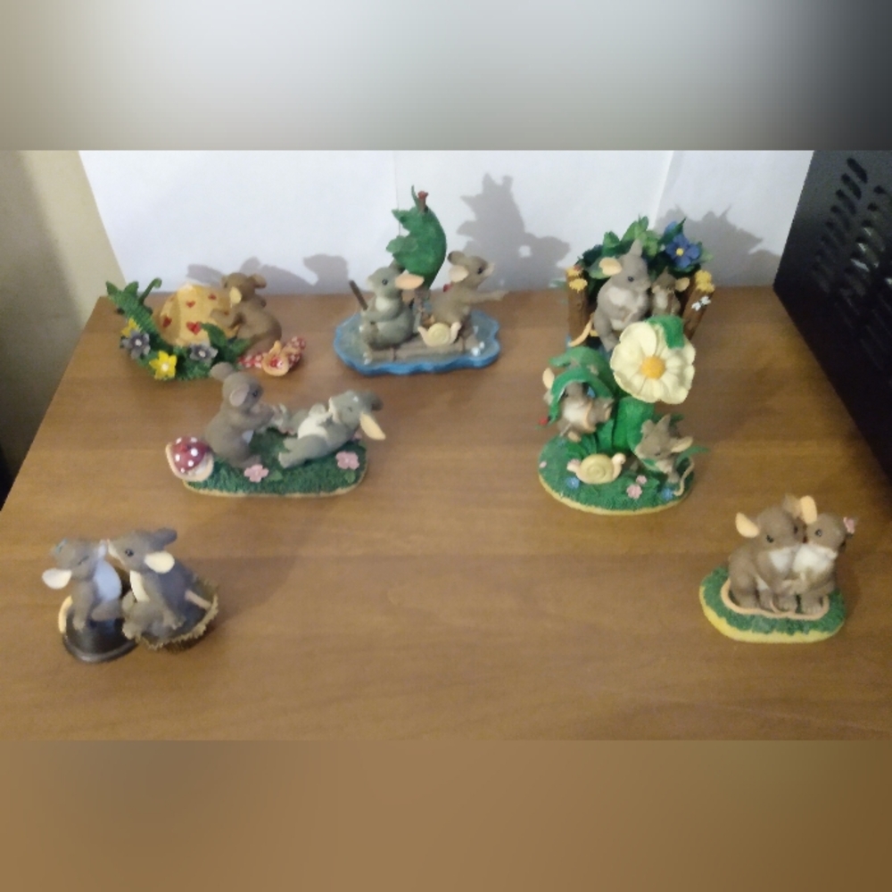 Charming Tails By Fitz And Floyd Set of 7 Cute Mouse Themed Figurines